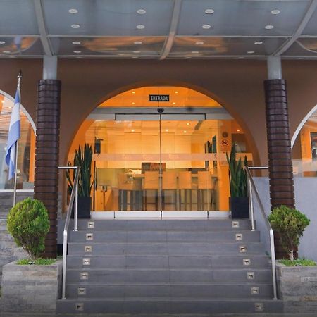 Hotel El Gran Marques Trujillo Bagian luar foto